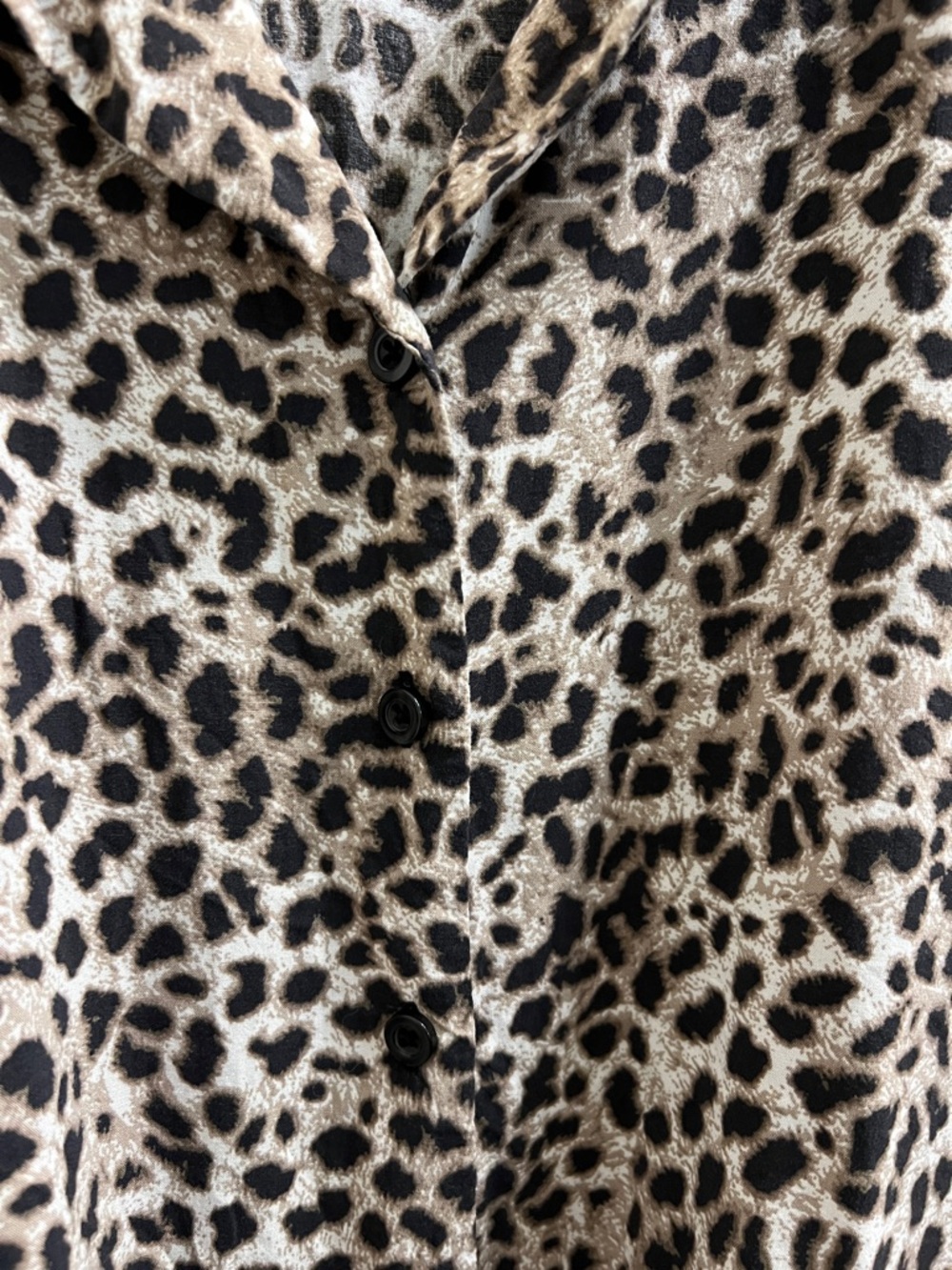 Torrid Leopard Print Tie-Front Blouse - Neutral Animal Print - Picture 2 of 4